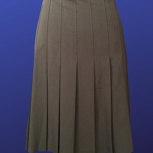 𝅺NORMA KAMALI Accordion-Pleated Skirt, BLACK, NWOT, Women’s Size 8 - Picture 1 of 8